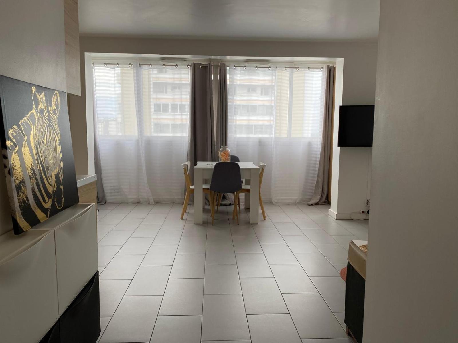 Appartement Aux Portes De Paris Créteil Buitenkant foto